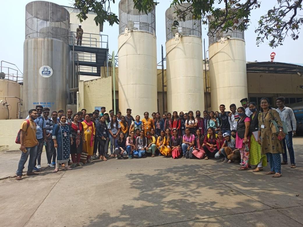 Industrial Visit at Katraj Dairy