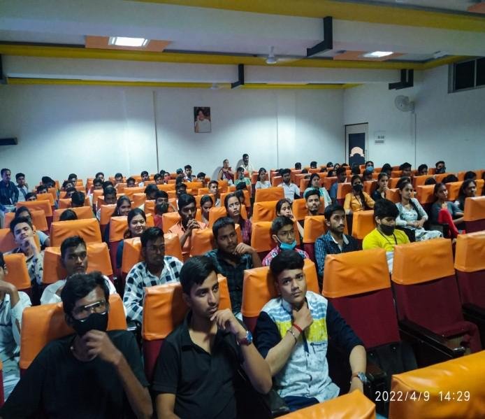 Expert Lecture on “Software Tools in Electronic Design Automation” by, Mr. Macchindra Ghorpade