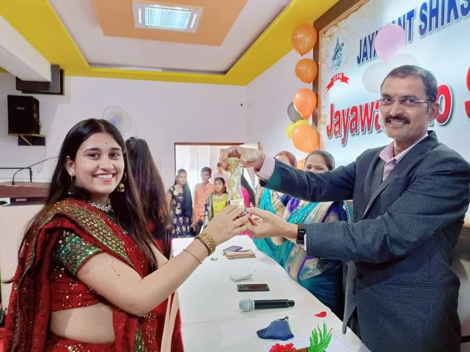 Felicitation of Toppers from MSBTE Exam Winter 2022