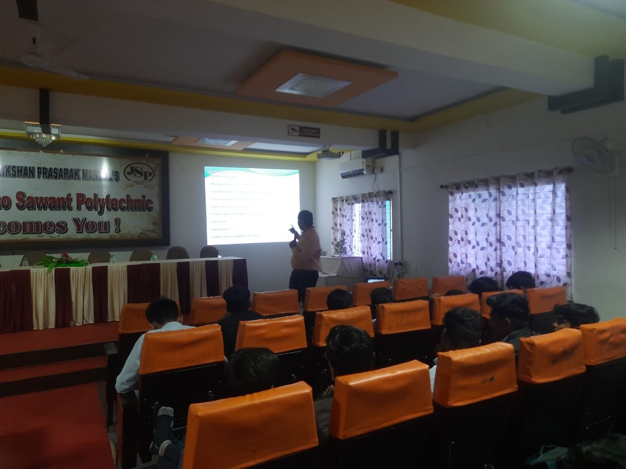 Expert Lecture on Instrumentation And Carrier Opportunities In Instrumentation