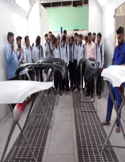 Visit at ACE KUDALE CARS PVT.LTD.