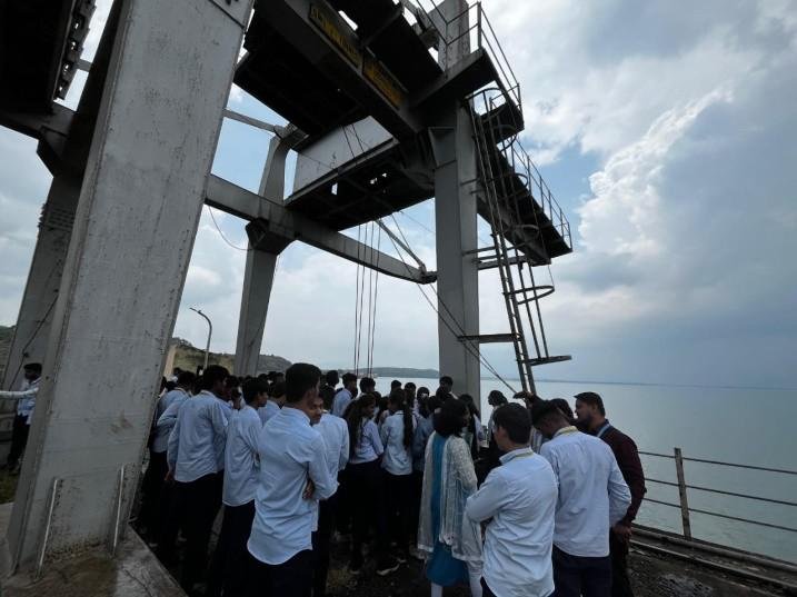 Industrial Visit at Veer Dam, Satara