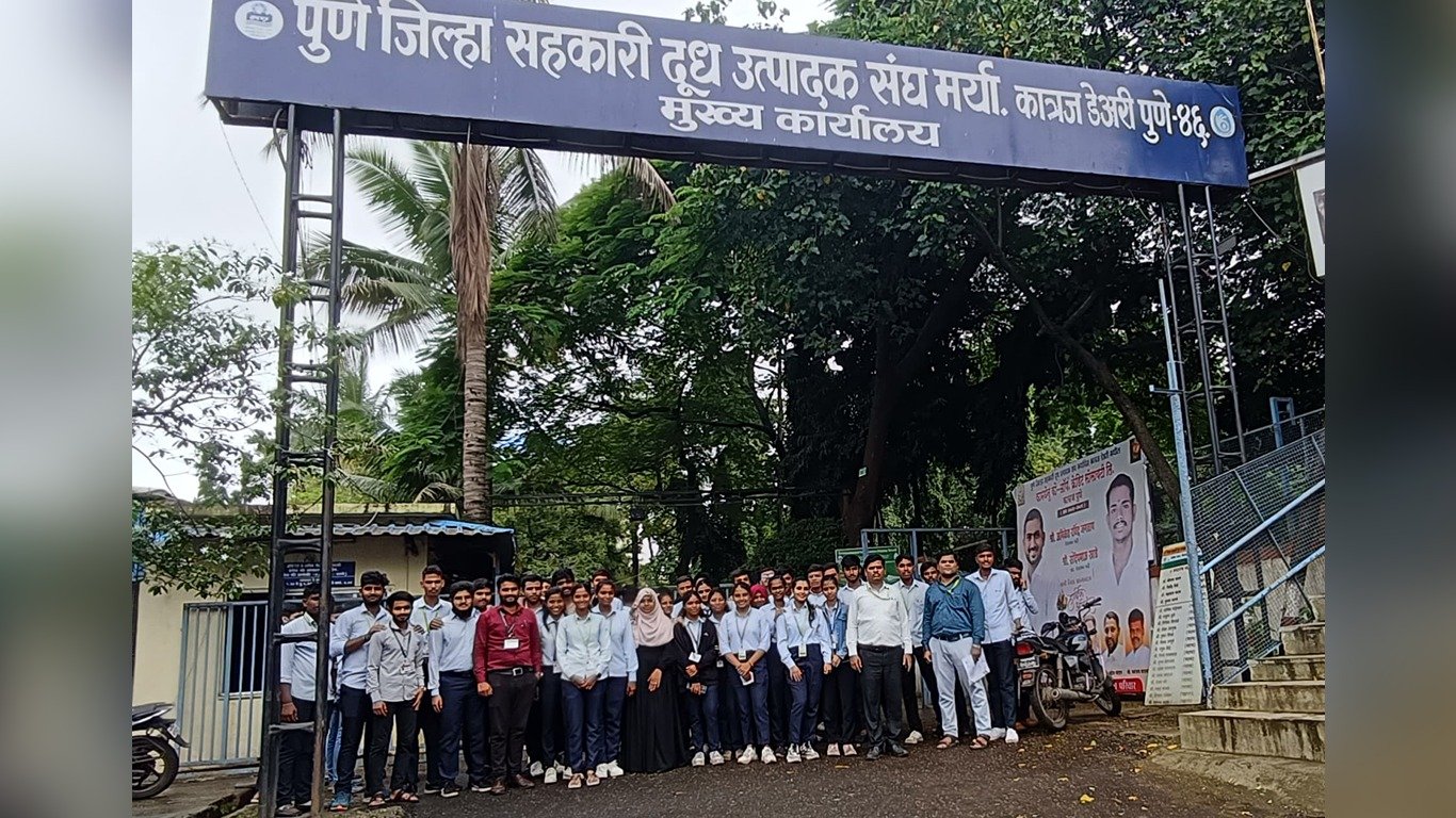 Industrial Visit at Katraj Dairy, Pune