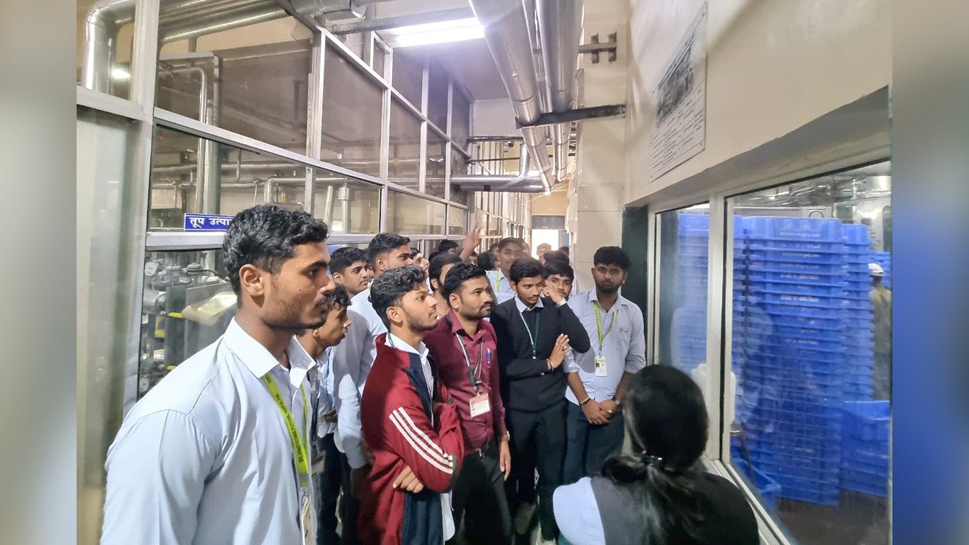 Industrial Visit at Katraj Dairy, Pune