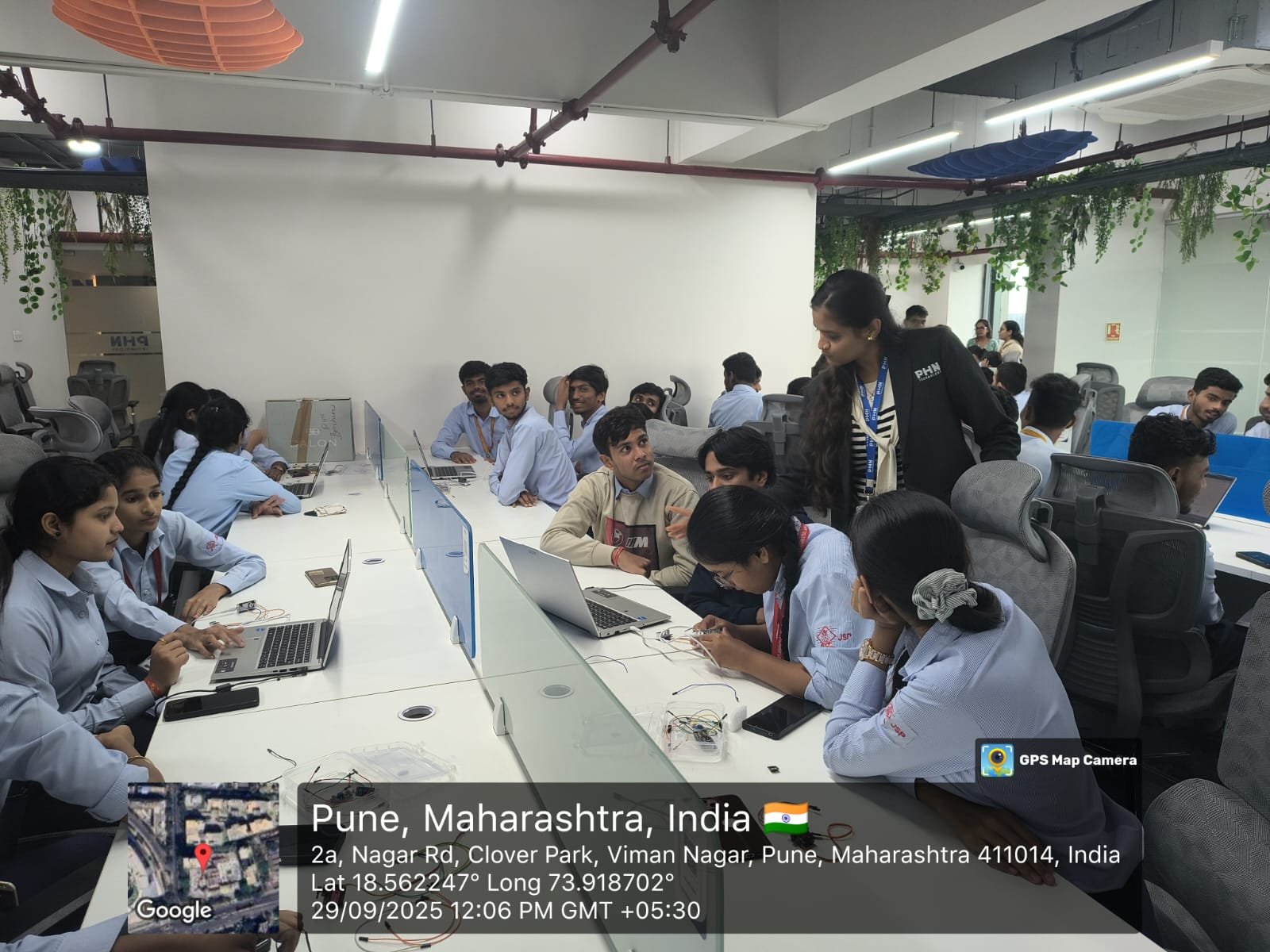 INDUSTRIAL VISIT-PHN TECHNOLOGY